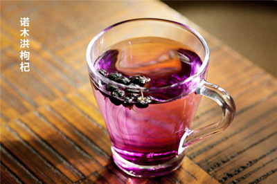 黑枸杞泡水喝的好处和坏处