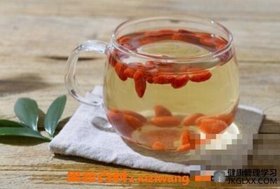 枸杞茶叶泡水喝的功效与作用